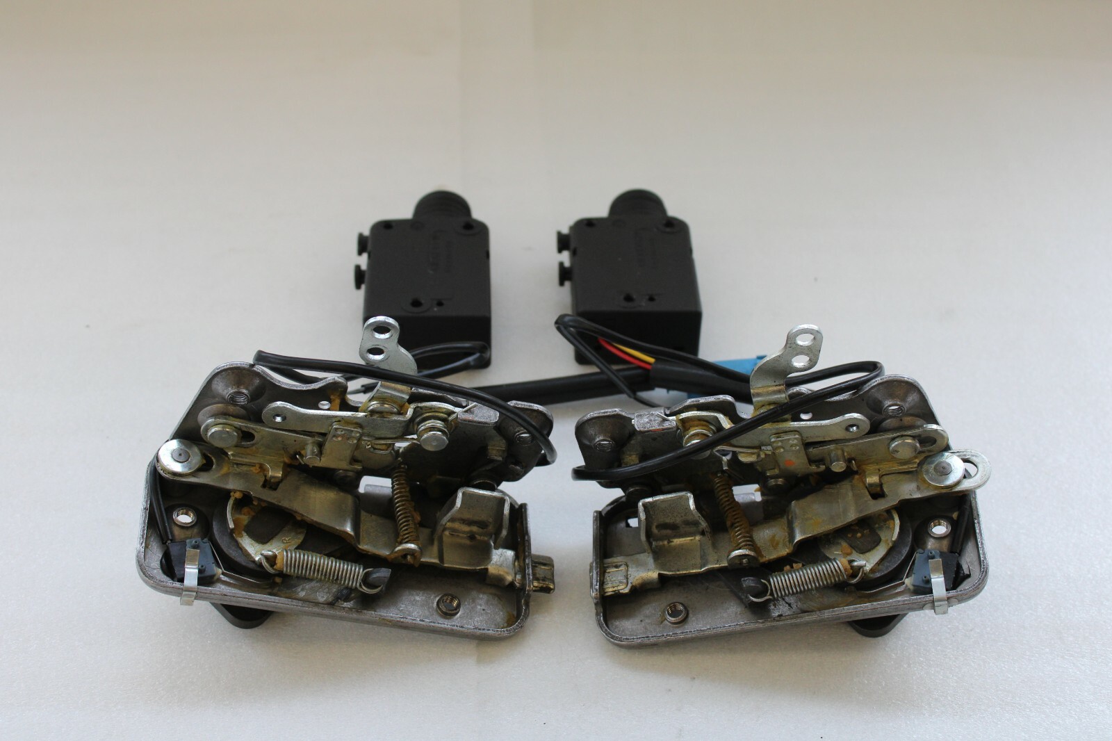Mercedes G550 G63 2019 2020 2021 OEM Door Lock & Actuator Set LH RH