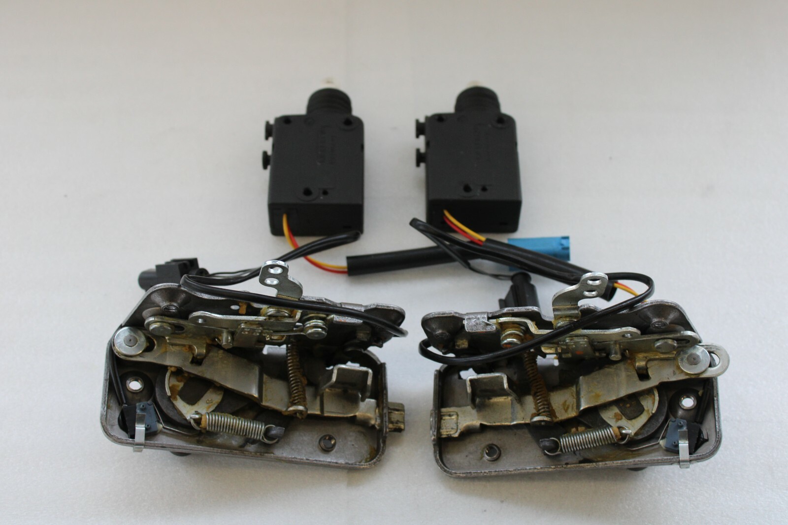 Mercedes G550 G63 2019 2020 2021 OEM Door Lock & Actuator Set LH RH - Image 2
