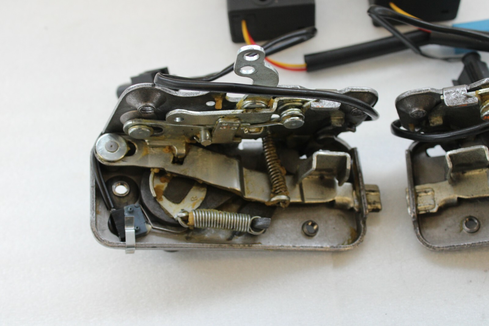 Mercedes G550 G63 2019 2020 2021 OEM Door Lock & Actuator Set LH RH - Image 5