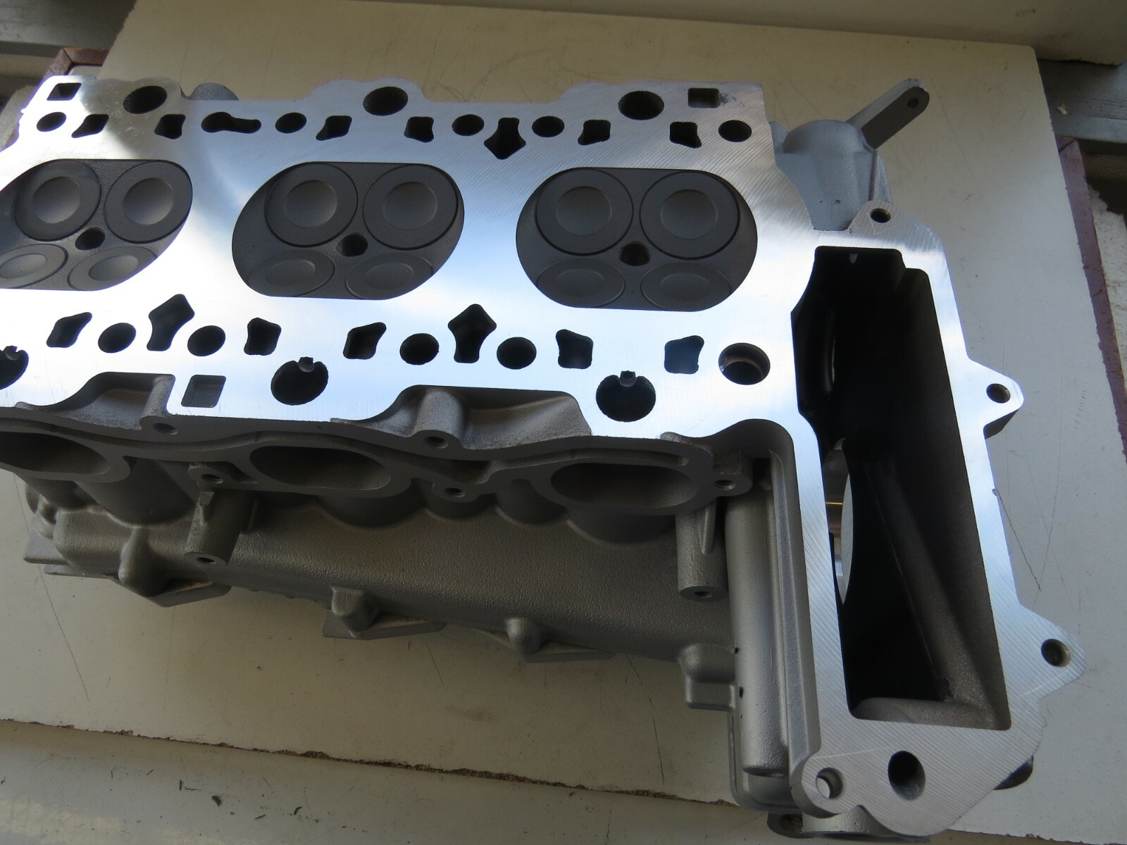 Porsche 911 3.4L 3.6L 2006-2008 OEM Rebuilt Engine Cylinder Head (Cyl 1-3) – Image 8