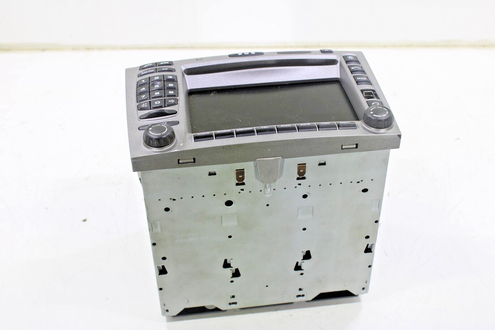 Porsche 911 987 997.1 2005-2010 OEM PCM 2.1 Radio Navigation System Model BE6692 – Image 5