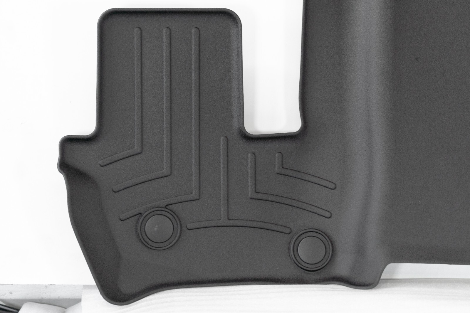 Mercedes GLS580 GLS63 GLS600 All Season Floor Mat Trays 3 rows OEM Executive – Image 17