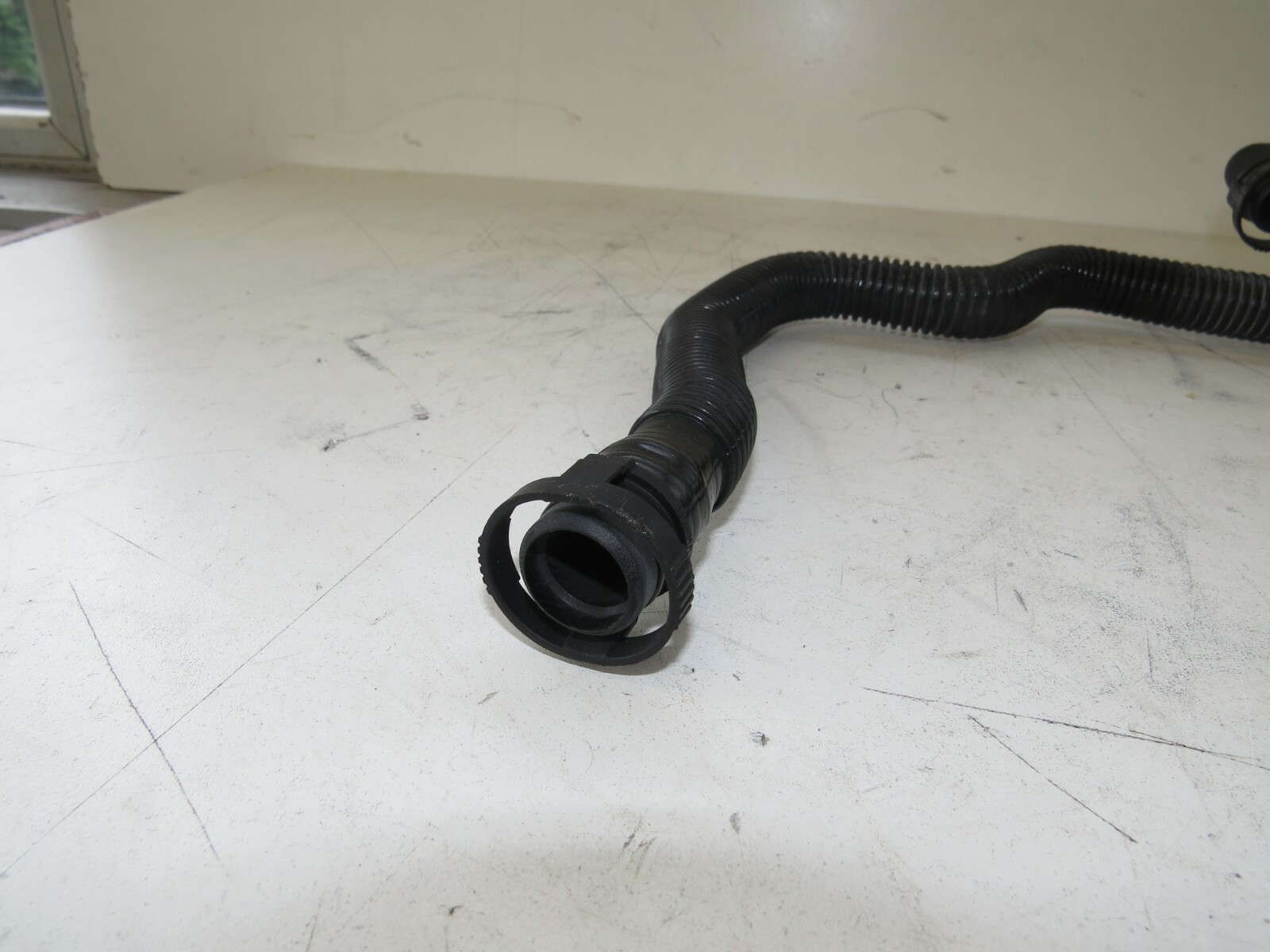 Bentley Flying Spur GT 2003-2012 OEM Secondary Air Pump Hose – Image 3