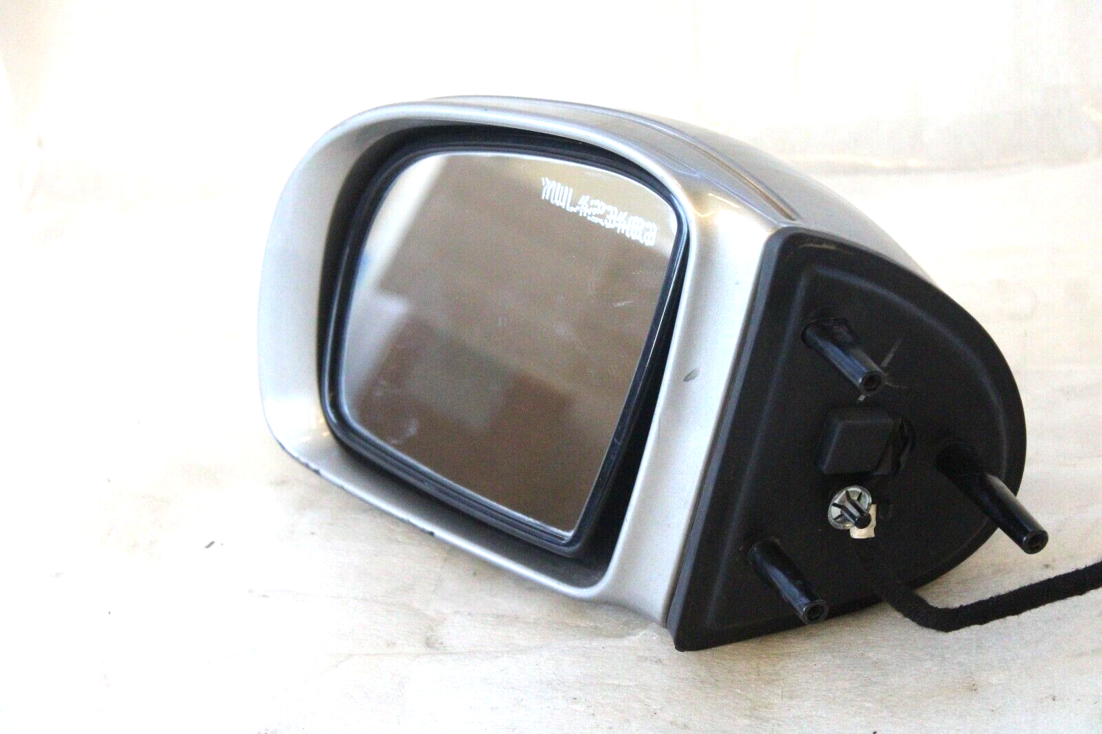 Mercedes ML 2006-2014 OEM Side View Mirror Left (Driver Side) - Image 5