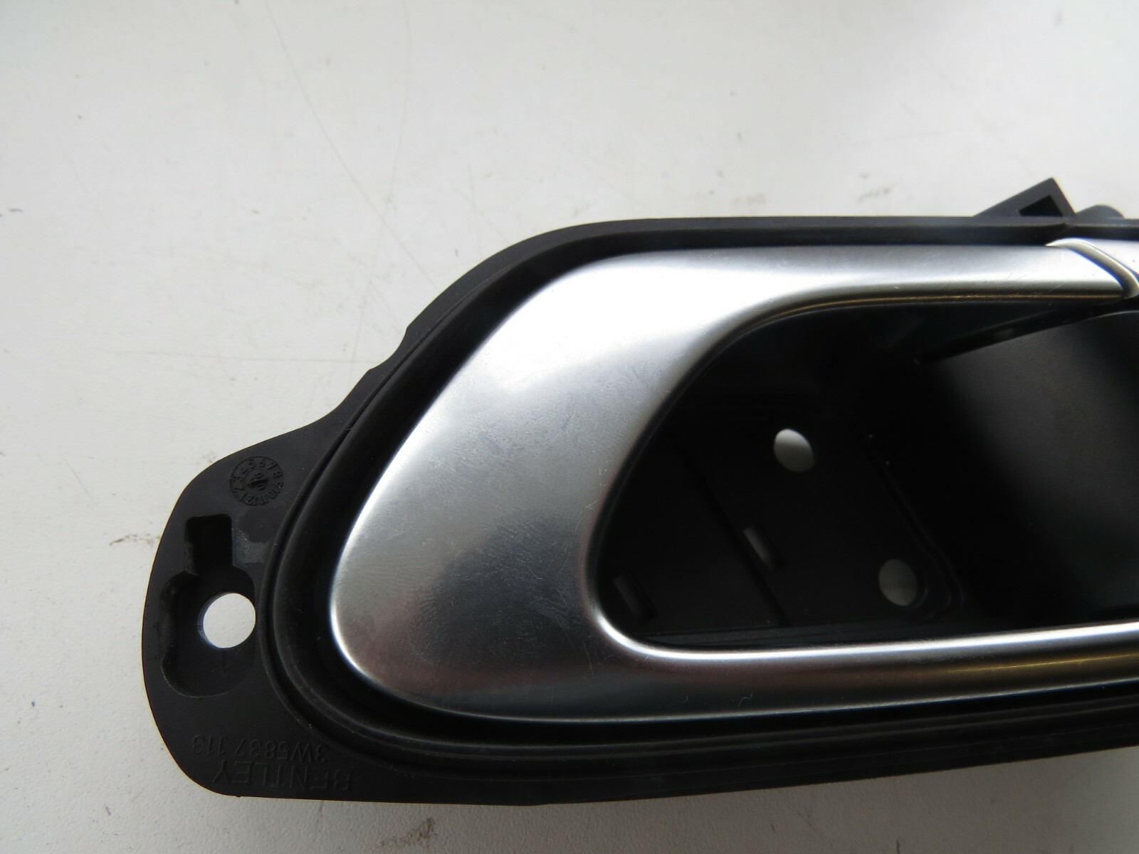 Bentley Continental 2006-2012 OEM Door Handle Front Left Inner (Driver Side) - Image 3