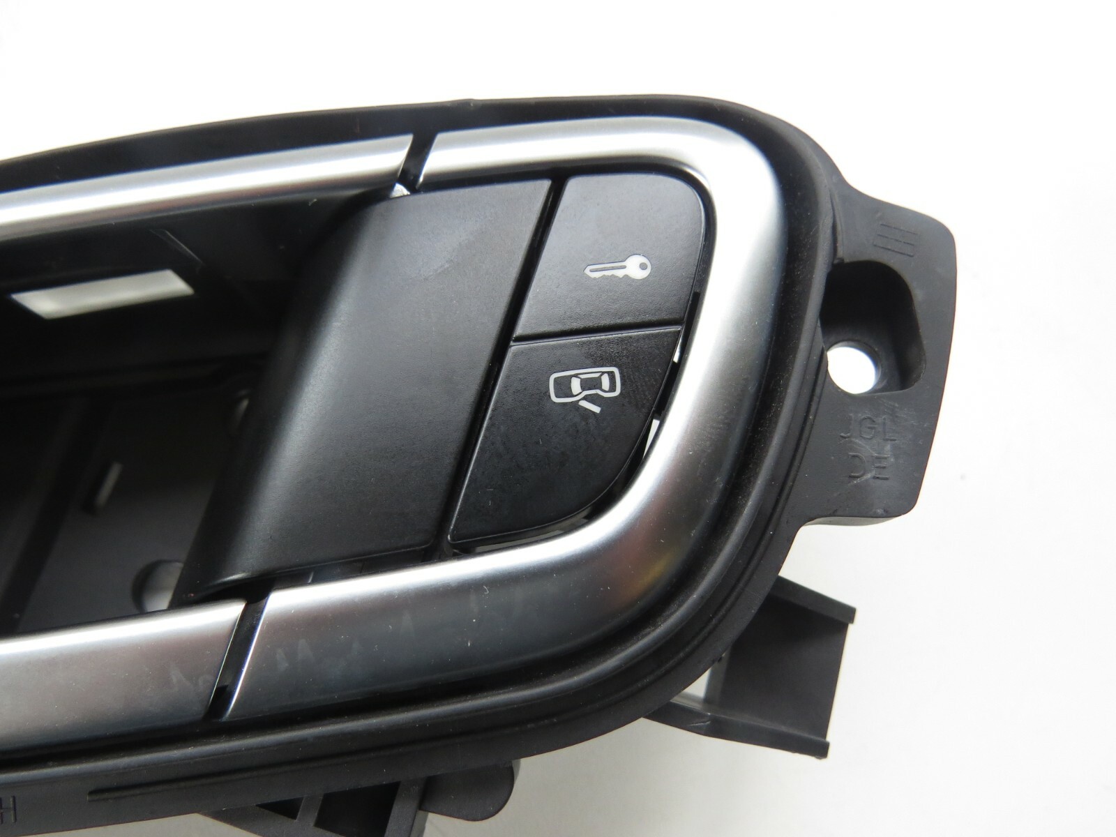 Bentley Continental 2006-2012 OEM Door Handle Front Right Inner (Passenger Side) - Image 4