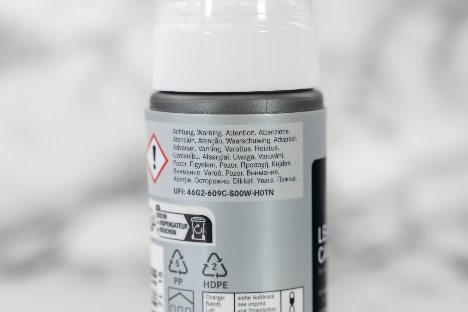 Mercedes-Benz Leather care Foam OEM Genuine from Car care collection 0019865971 – Image 7
