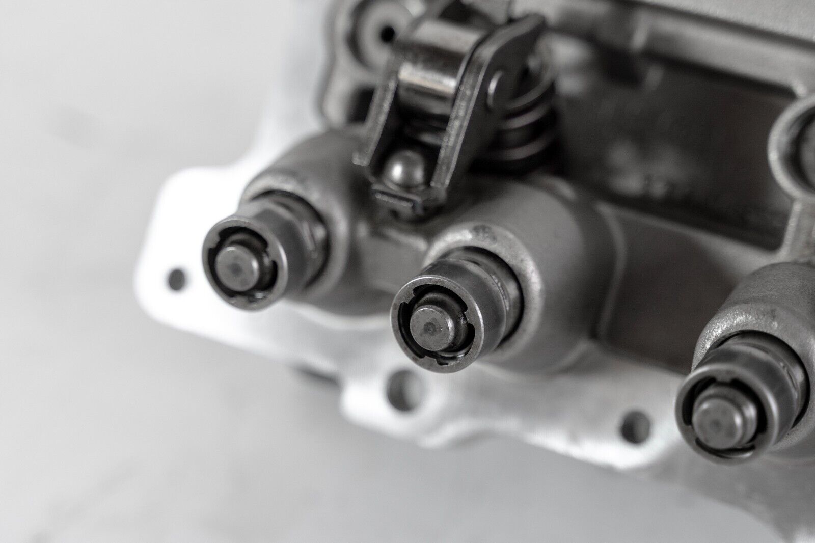 Jaguar Land Rover Range Rover Sport Variable Valve Lift Unit OEM 2019-2024 - Image 8