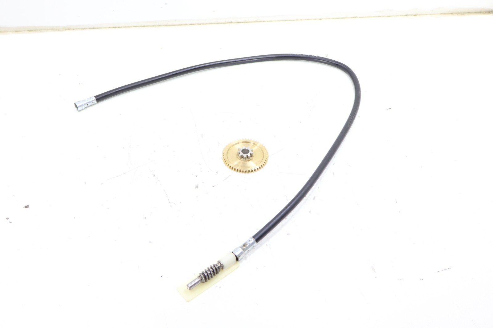 Porsche 911 1984-1998 OEM Convertible Top Release Cable w/Gear Right Side – Image 2