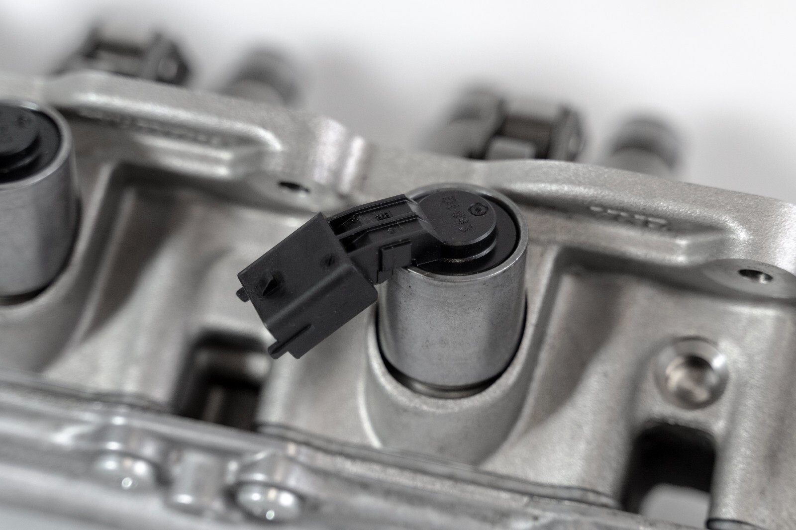 Jaguar Land Rover Range Rover Sport Variable Valve Lift Unit OEM 2019-2024 - Image 11