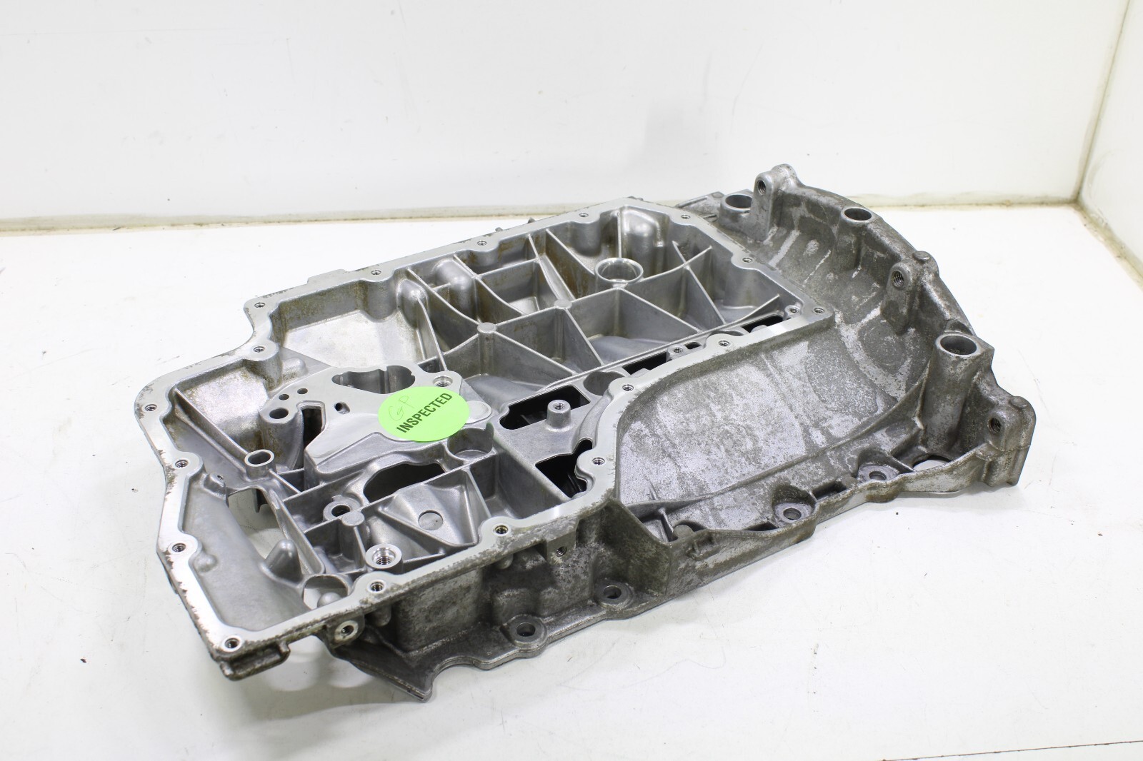 Audi A4 A5 A6 A7 Q5 Q7 2.0L 2017-2023 OEM Engine Oil Pan Upper – Image 12