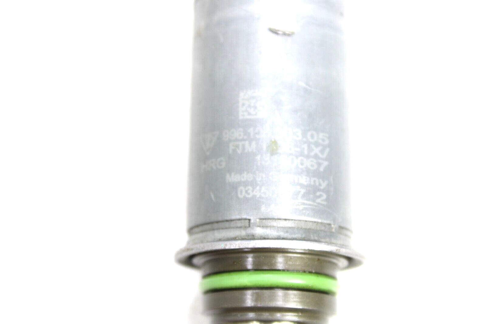 Porsche 911 Boxster Cayman 2002-2010 OEM Camshaft Adjuster Solenoid - Image 14
