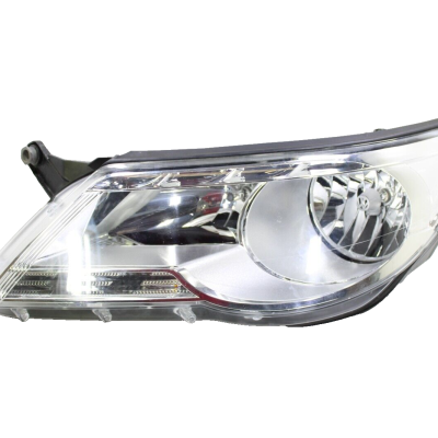 Volkswagen Tiguan 2009-2011 OEM Headlight Front Left (Driver Side)