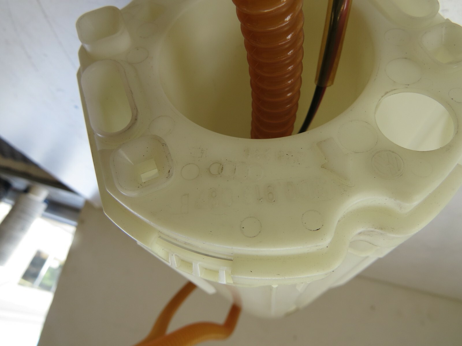Audi VW 2004 2005 2006 2007 2008 2009 OEM Fuel Pump Module 3D0919087M - Image 10