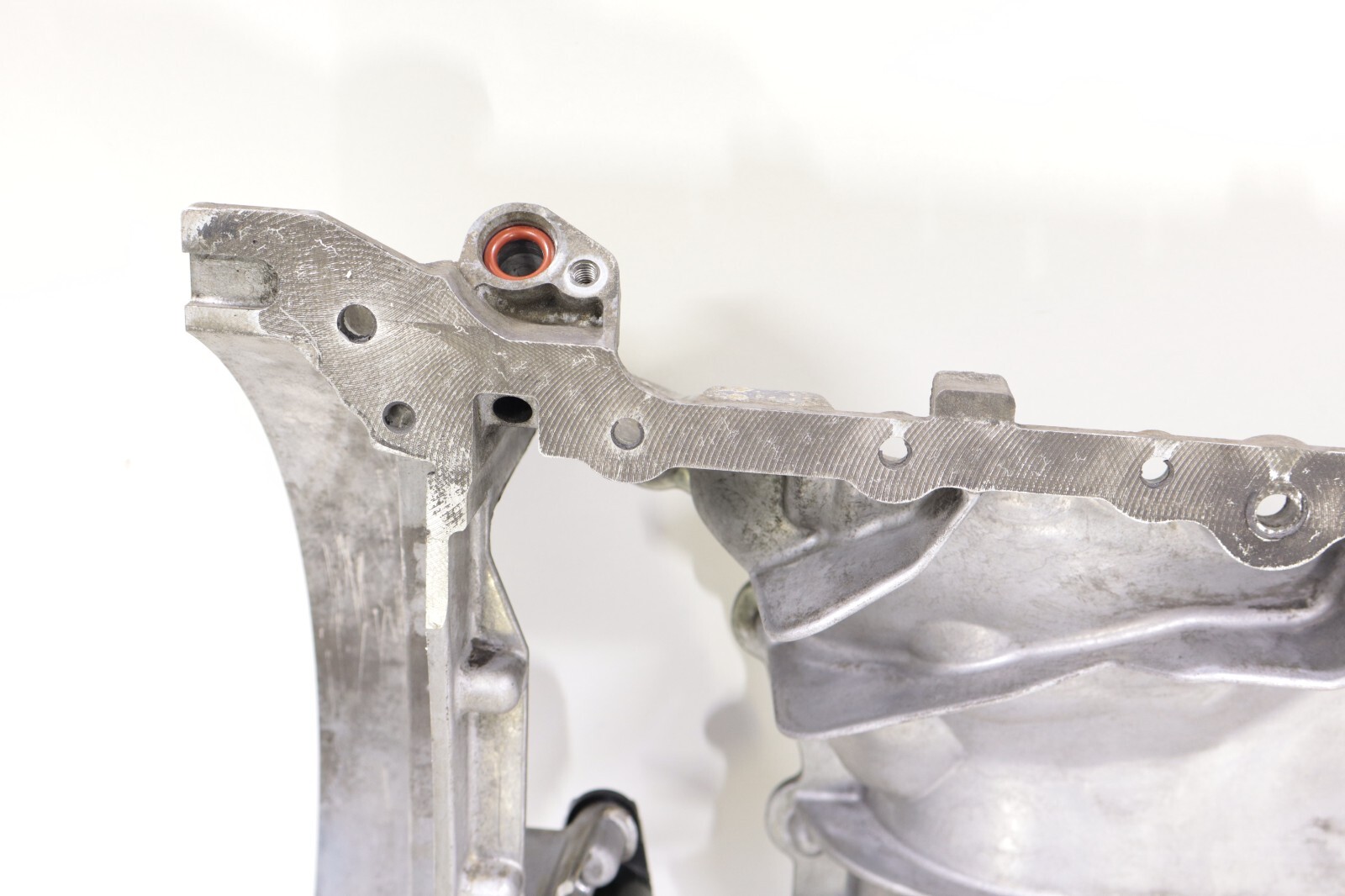 Mercedes GL350 GLS350d ML350 3.0L DIESEL 2012-2017 OEM Engine Oil Pan Upper – Image 17