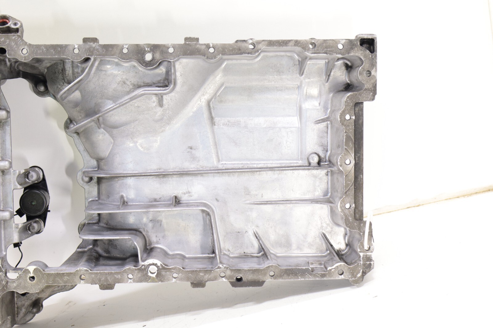 Mercedes GL350 GLS350d ML350 3.0L DIESEL 2012-2017 OEM Engine Oil Pan Upper – Image 20