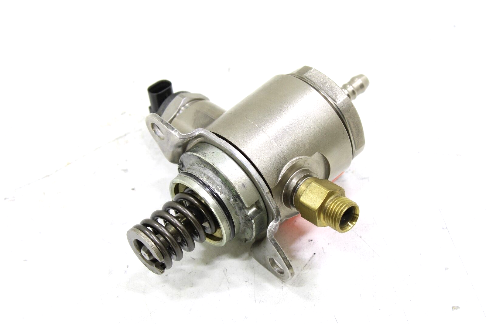 Audi A4 A5 A6 allroad Q5 S4 TT 2009-2017 OEM HPFP High Pressure Fuel Pump – Image 9