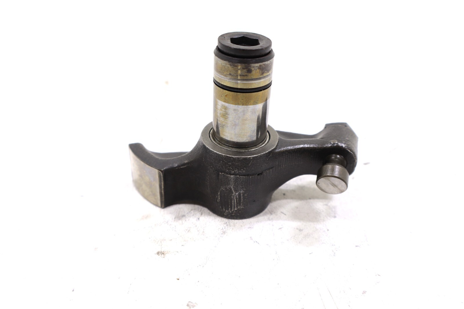 Porsche 1965-1994 OEM Rocker Arm W/Adjustment Screw and Pin – Image 3