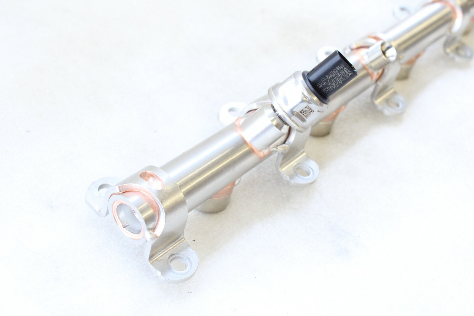 Audi A8 RS6 RS7 Sportback RSQ8 S8 SQ7 SQ8 2019 2020 2021 OEM Fuel Rail Bank 1 - Image 7