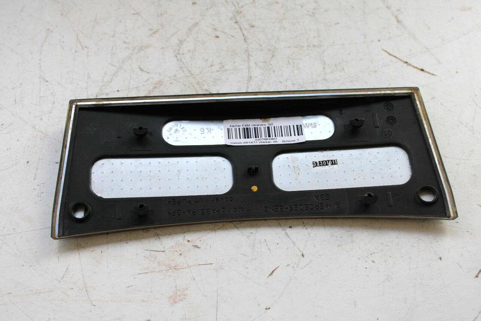Mercedes E350 E550 2010-2013 OEM Front Console Trim Panel - Image 8