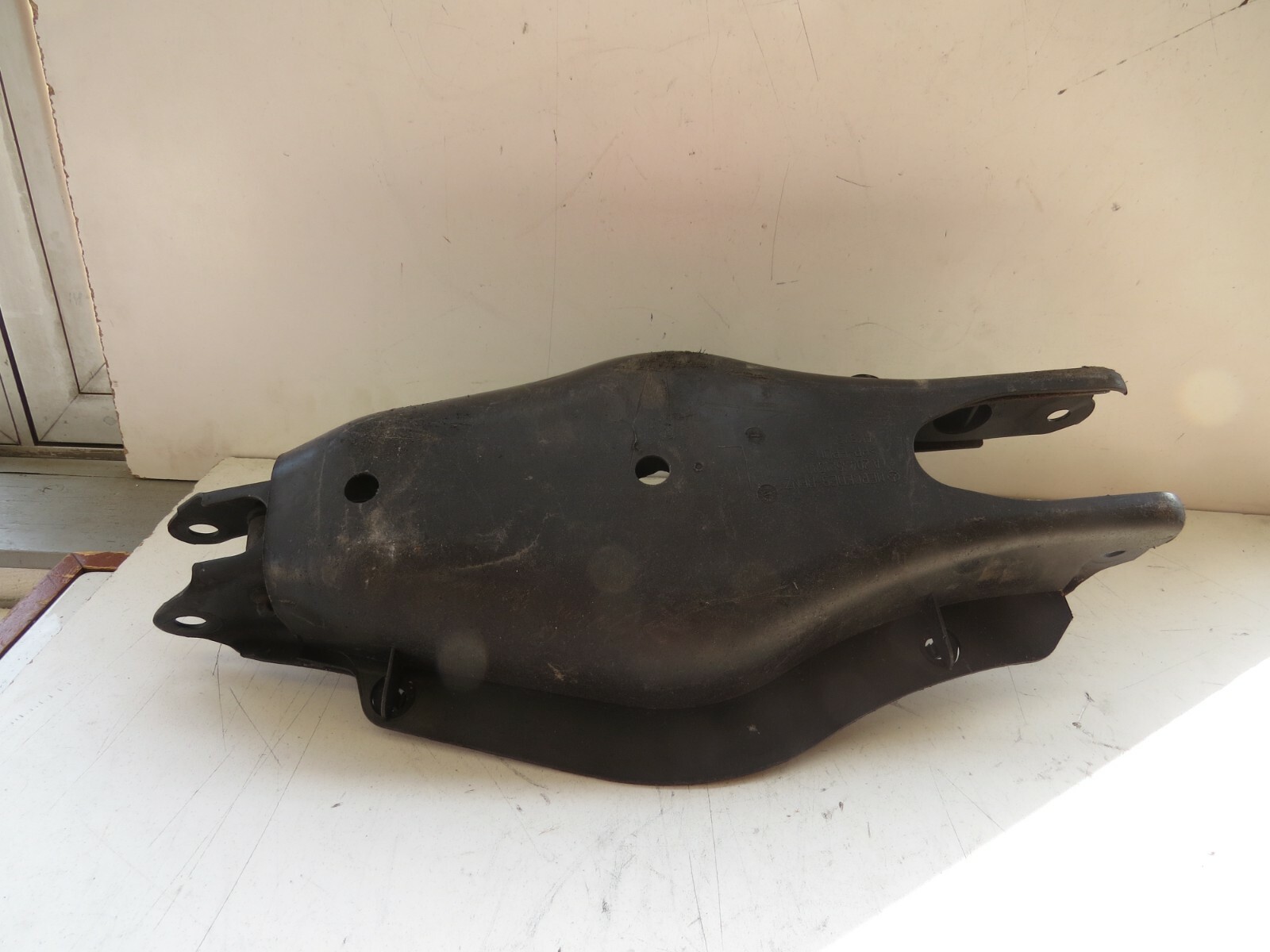 Mercedes-Benz C250 2008-2018 OEM Left Lower Control Arm (With Cover) 2043503506 - Image 2