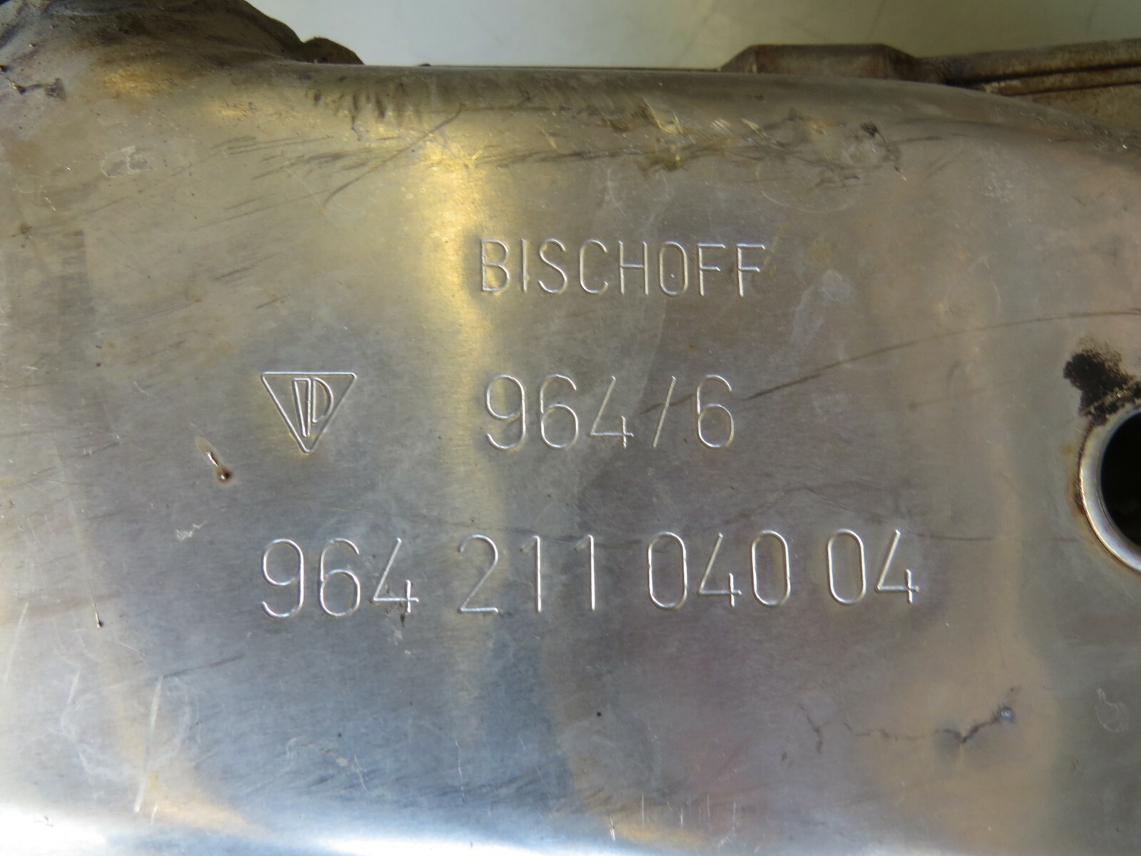 Porsche 911 964 1989 -1994 OEM Heat Exchanger Left or Right – Image 12