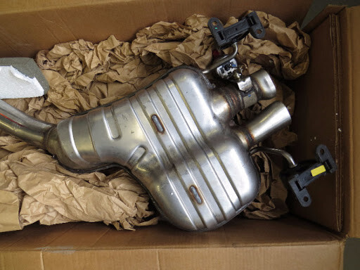 Bentley Continental GT GTC SS 2003 - 2011 OEM Exhaust Muffler with Tail Pipe - Image 2