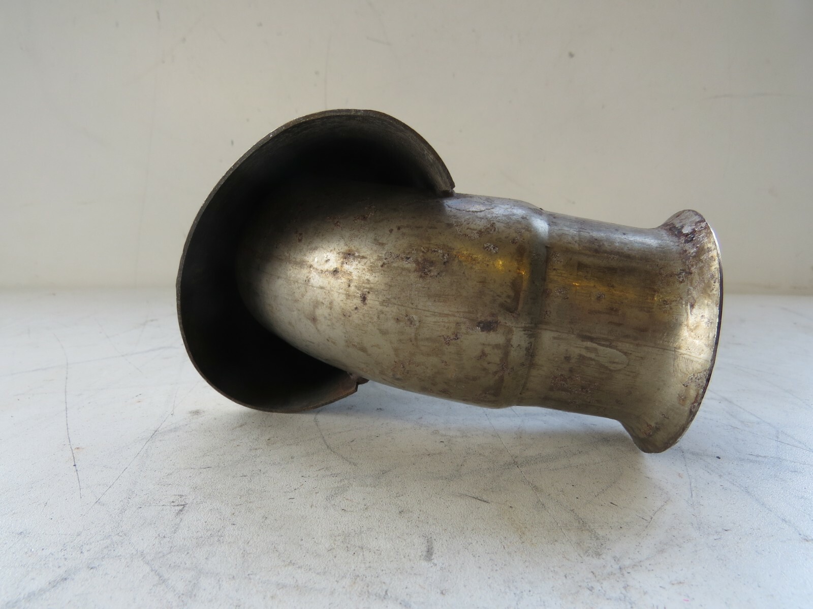 Porsche 911 996 1999-2001 OEM Right Side Exhaust Tail Pipe - Image 7
