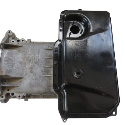 Audi Volkswagen 4.2L 2004-2006 OEM Engine Oil Pan Upper & Oil Pan Lower