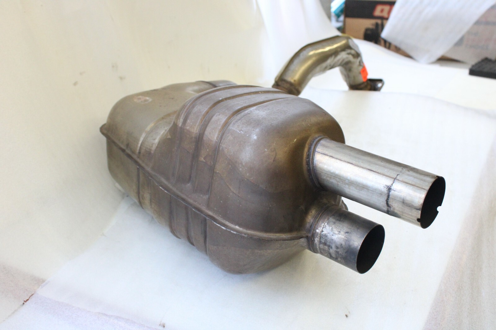 Porsche Boxster Cayman 2009 - 2012 OEM Main Exhaust Muffler Rear Left Silencer - Image 4