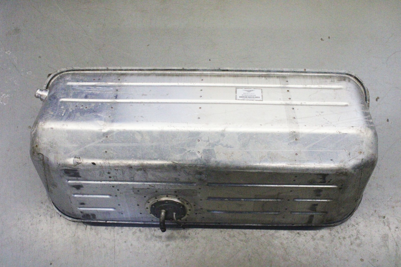 Bentley Mulsanne OEM Fuel Tank 2010 2011 2012 2013 2014 2015 2016 2017 2018-2020