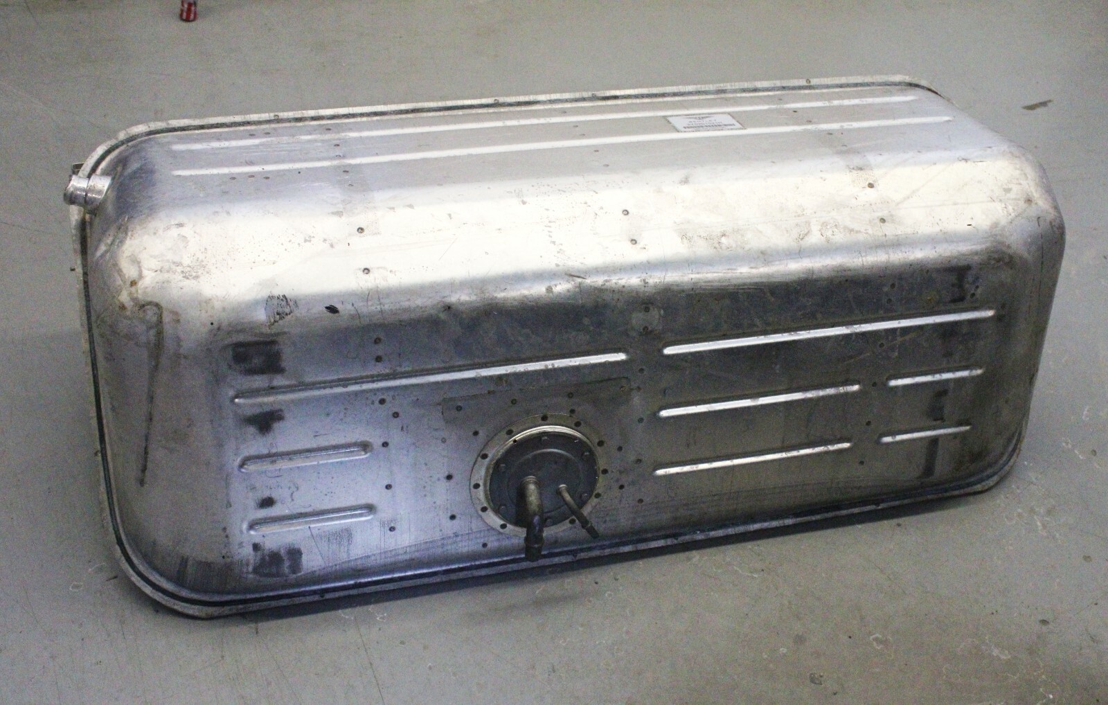 Bentley Mulsanne OEM Fuel Tank 2010 2011 2012 2013 2014 2015 2016 2017 2018-2020 – Image 3