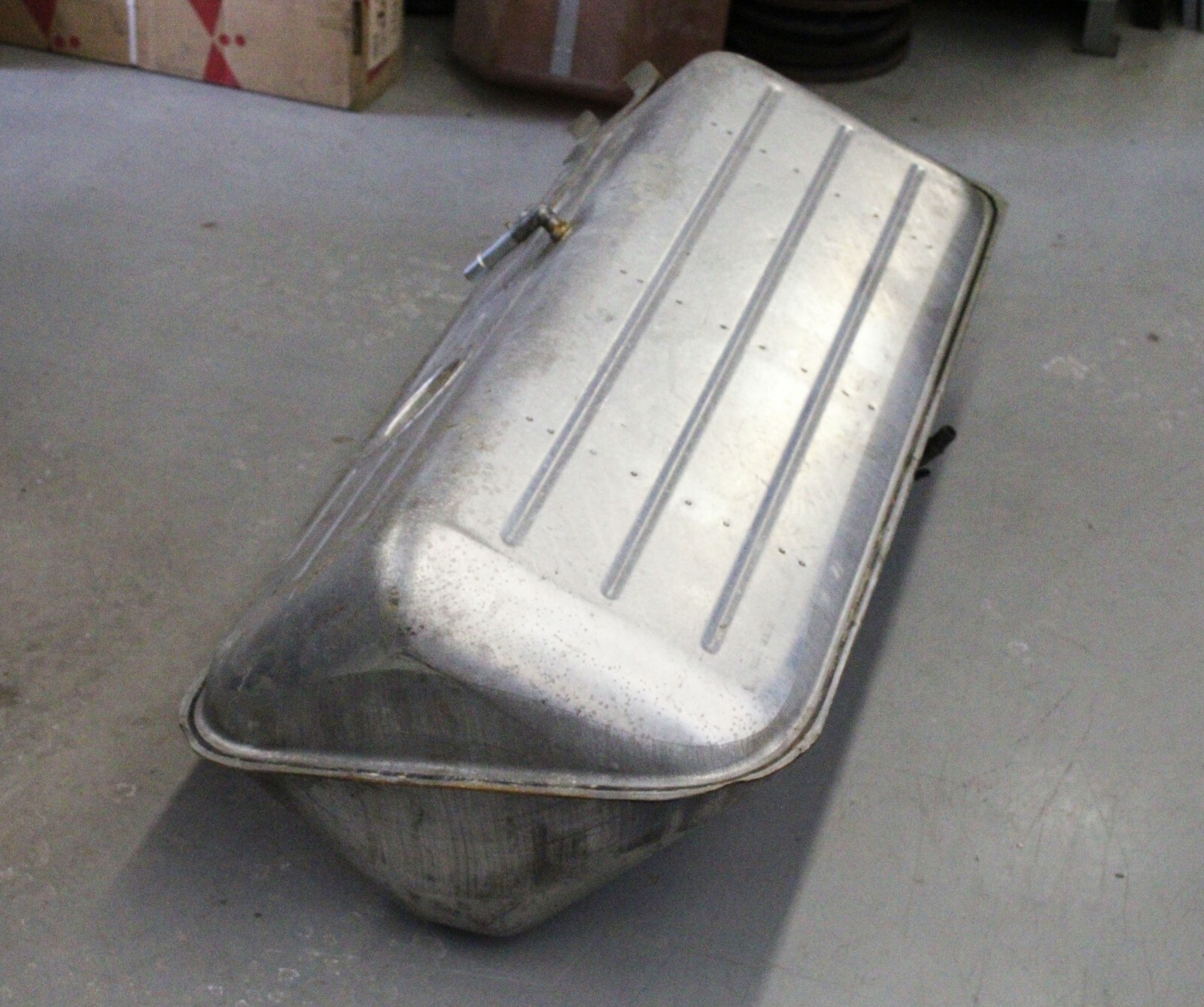 Bentley Mulsanne OEM Fuel Tank 2010 2011 2012 2013 2014 2015 2016 2017 2018-2020 – Image 5