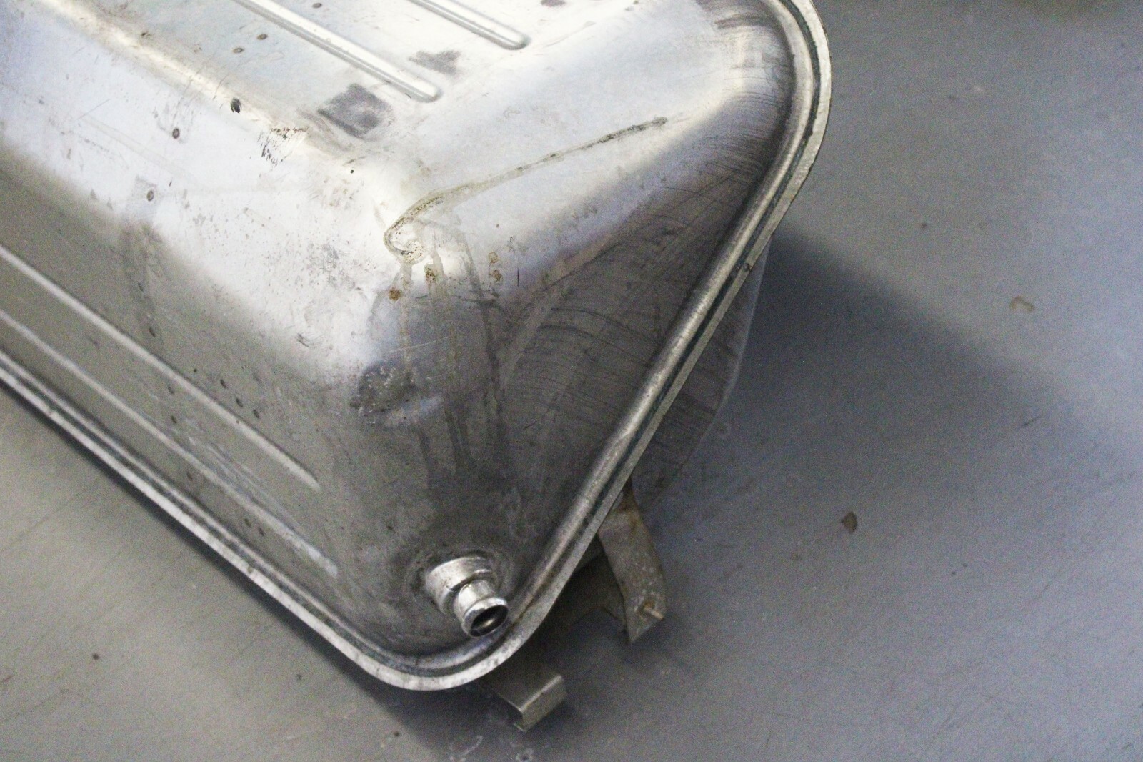 Bentley Mulsanne OEM Fuel Tank 2010 2011 2012 2013 2014 2015 2016 2017 2018-2020 – Image 7