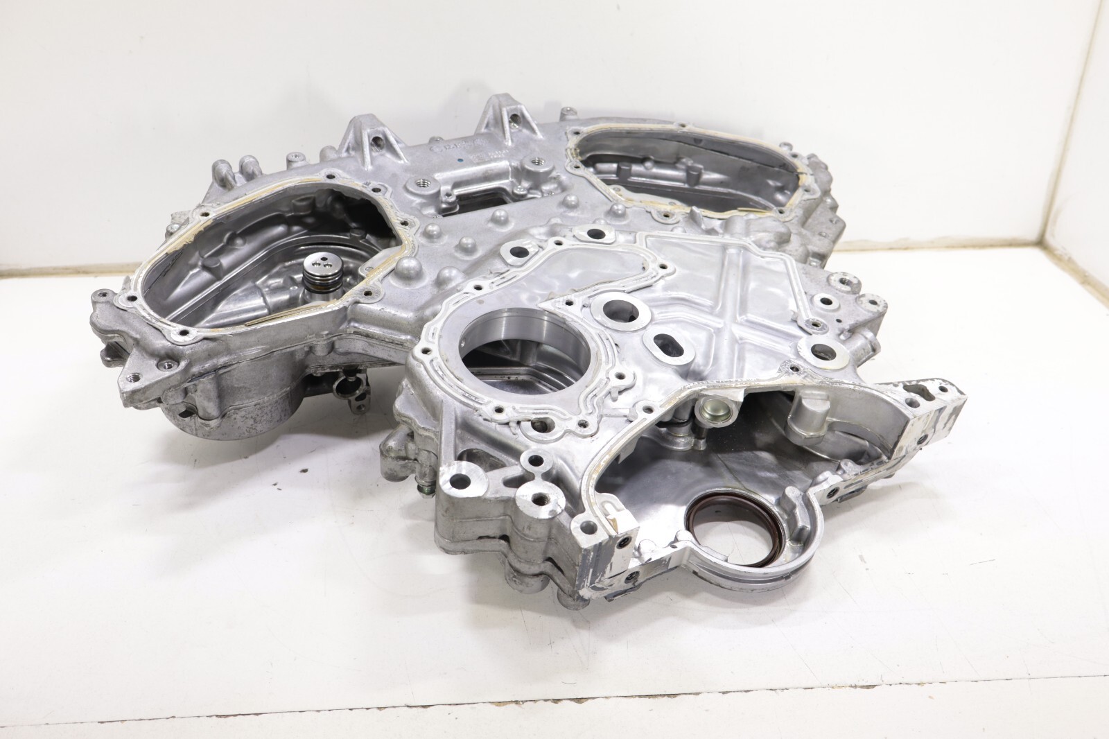 Nissan Murano Altima Infiniti QX60 2014-2023 OEM Engine Timing Cover Assembly - Image 7