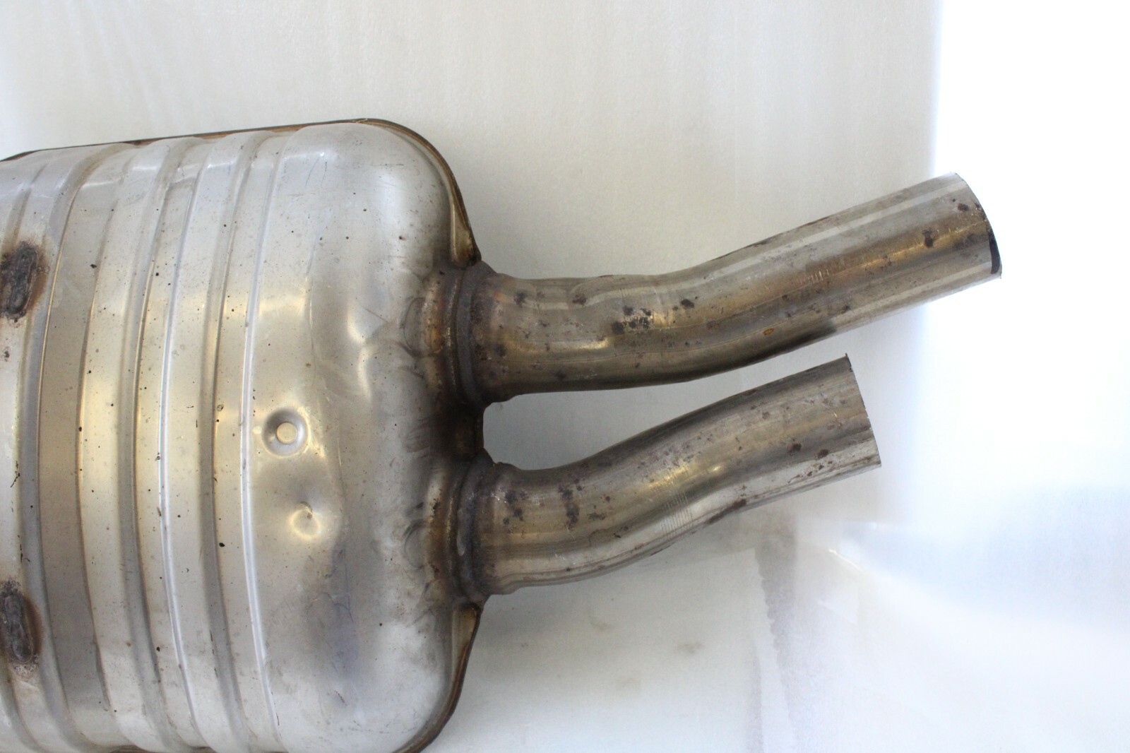 Audi A4 Quattro S4 2010 2011 2012 2013 Left Rear Driver Exhaust Muffler Center - Image 5