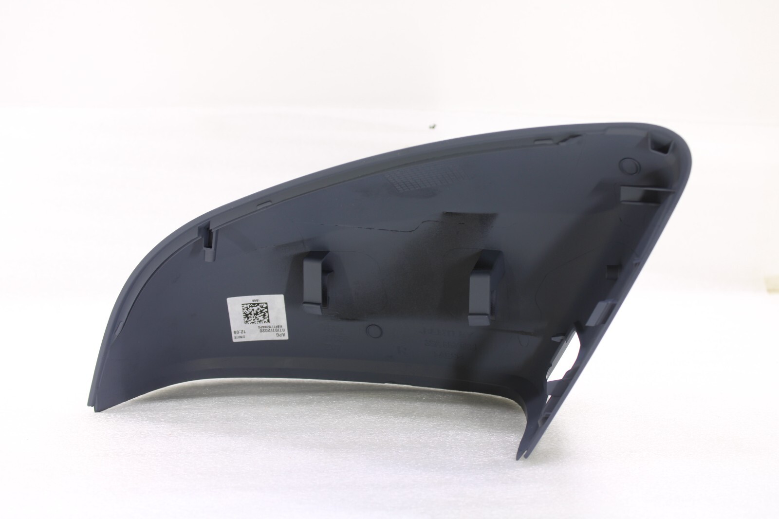Bentley Bentayga 2016-2018 OEM Side View Mirror Cap Cover Primed Right Side