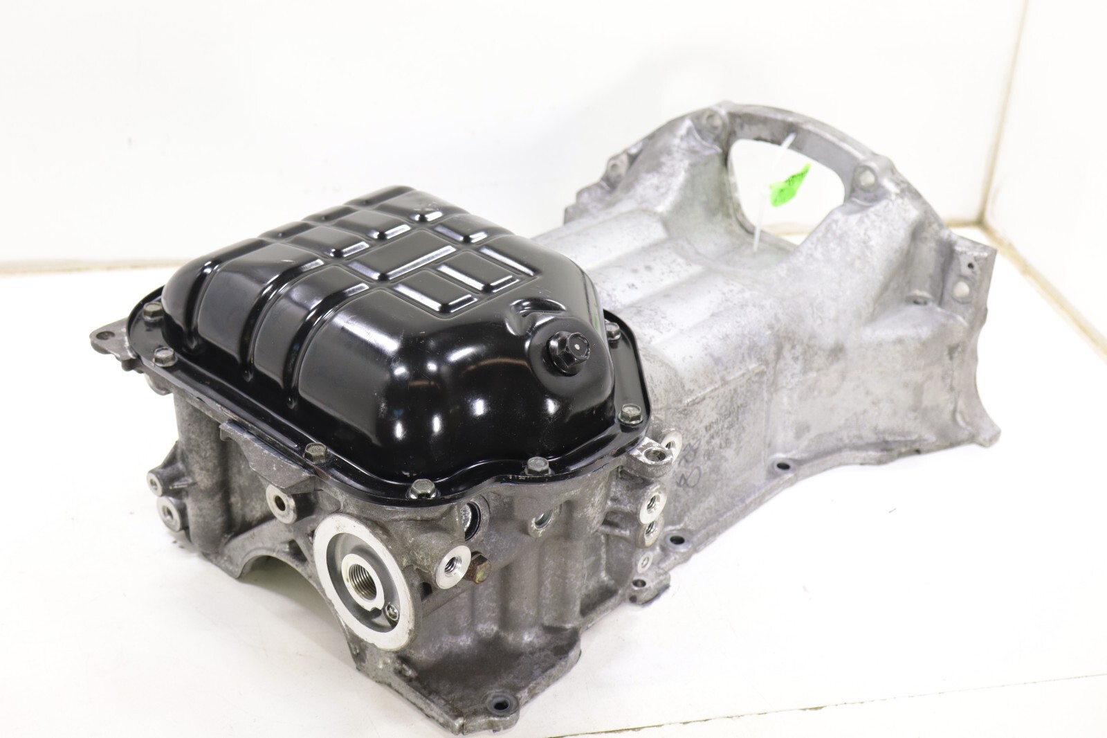 Nissan Infiniti 3.5L V6 2007-2023 OEM Engine Oil Pan Upper & Lower