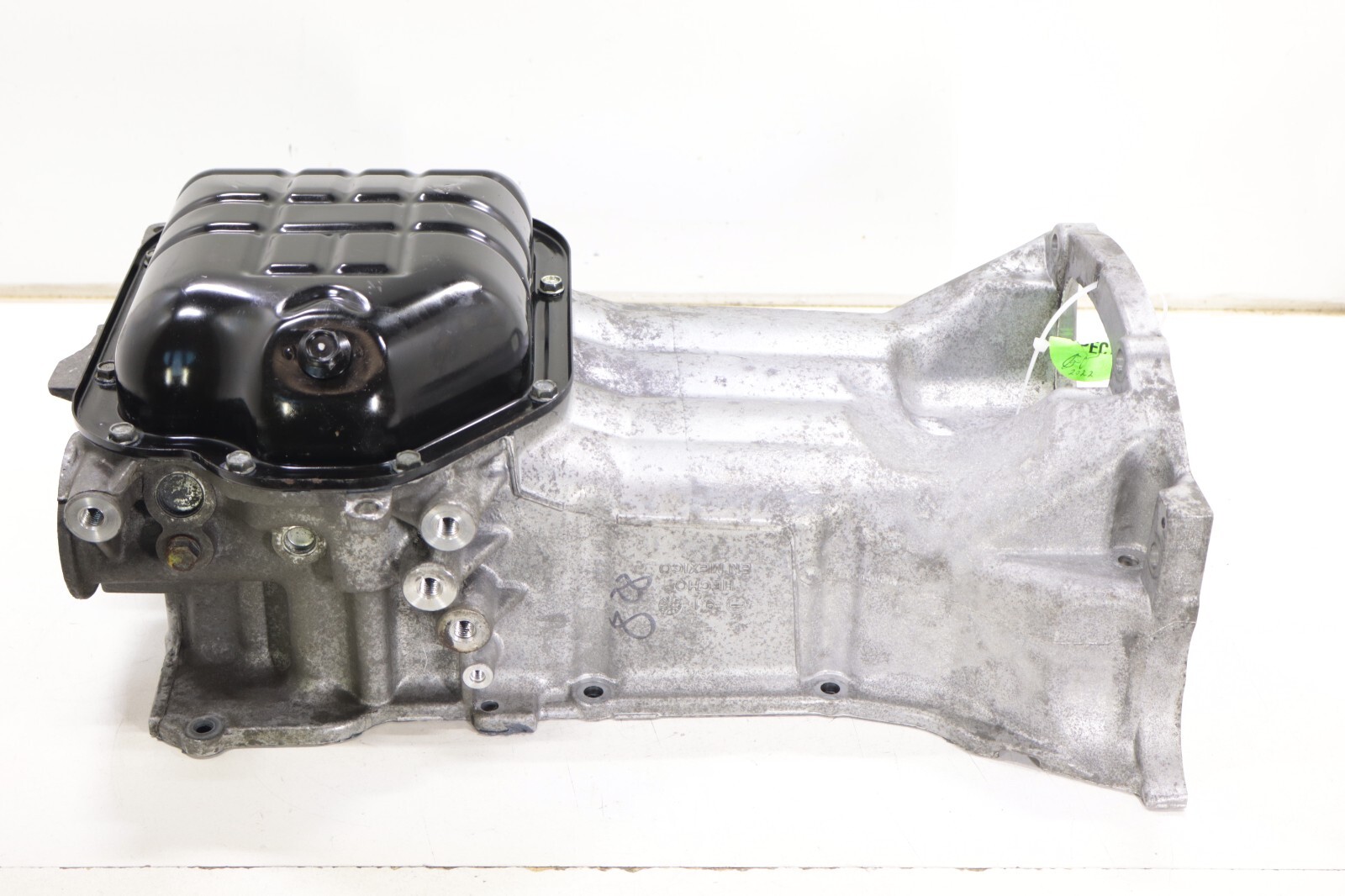 Nissan Infiniti 3.5L V6 2007-2023 OEM Engine Oil Pan Upper & Lower - Image 3