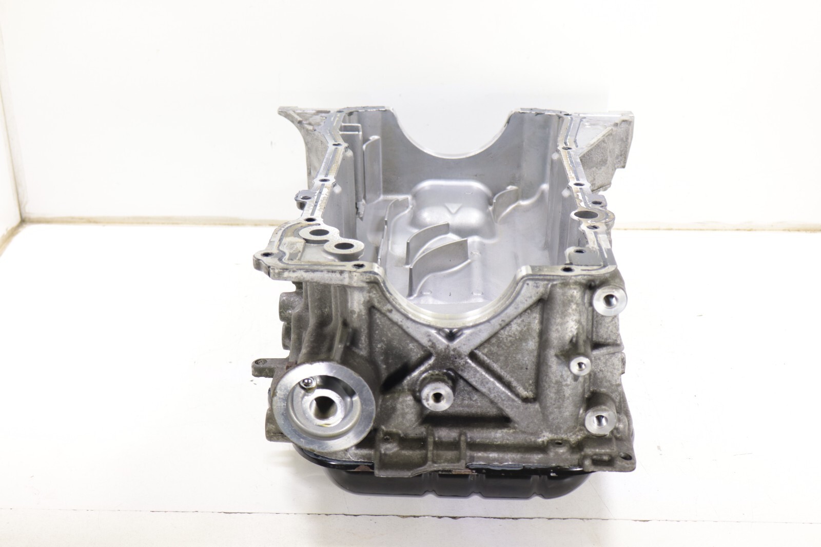 Nissan Infiniti 3.5L V6 2007-2023 OEM Engine Oil Pan Upper & Lower - Image 11