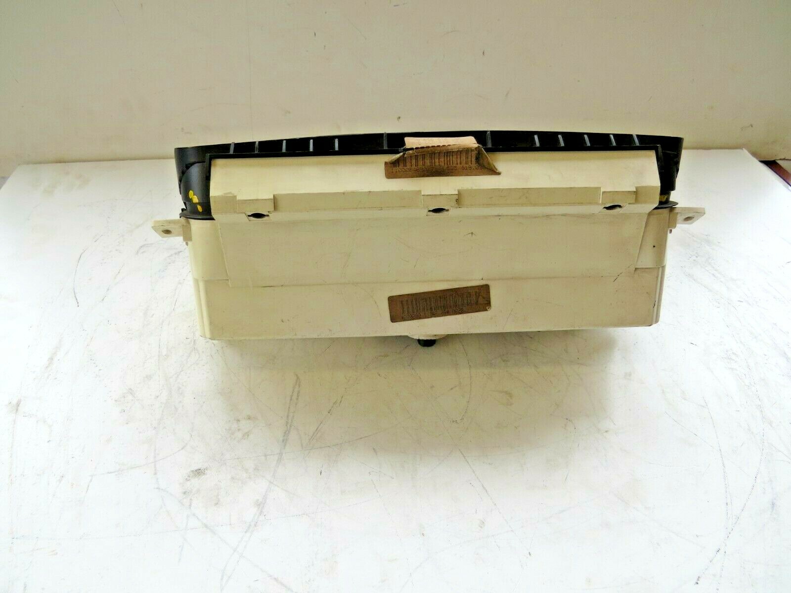 VW 1988-1993 OEM Instrument Cluster 357919059 537919033 - Image 6