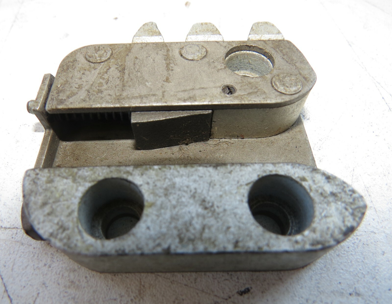 Bentley Rolls Royce 1955-1965 OEM NOS Door Striker Plate Right (Passenger Side) – Image 4