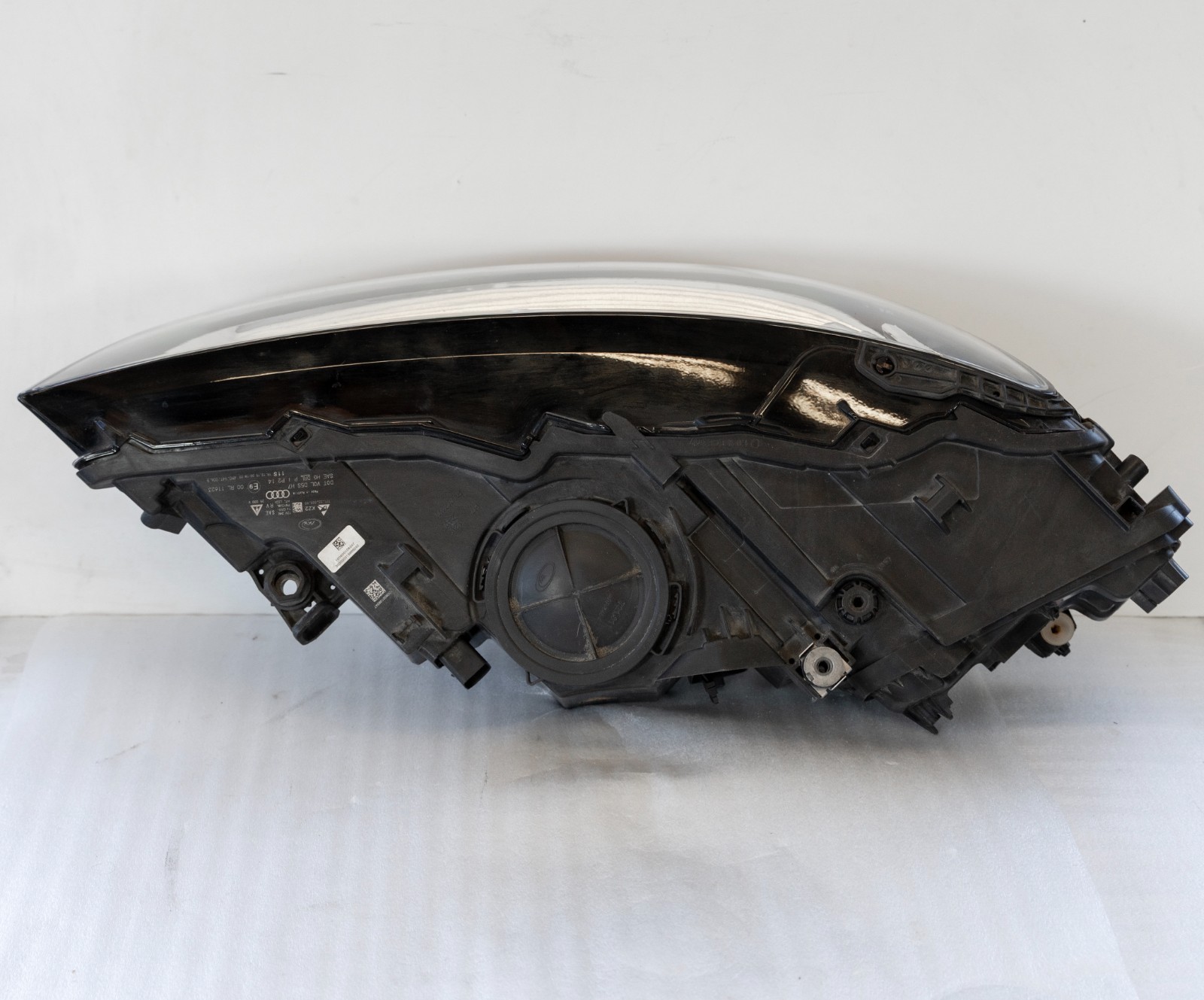 Audi Q7 Headlight OEM 2017-2019 Right Passenger Side Genuine XENON HID – Image 15