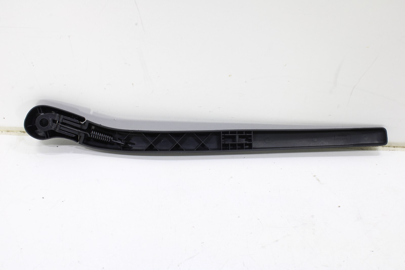 BMW 530xi 535i 535xi 2006-2010 OEM NEW Rear Windshield Wiper Arm w/ Blade - Image 6
