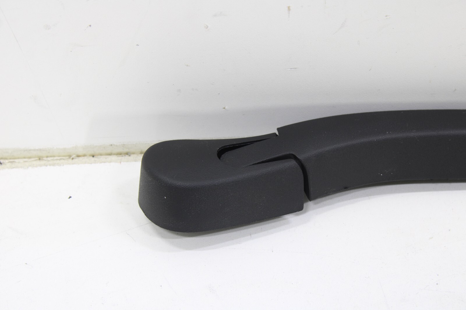 BMW 530xi 535i 535xi 2006-2010 OEM NEW Rear Windshield Wiper Arm w/ Blade - Image 10