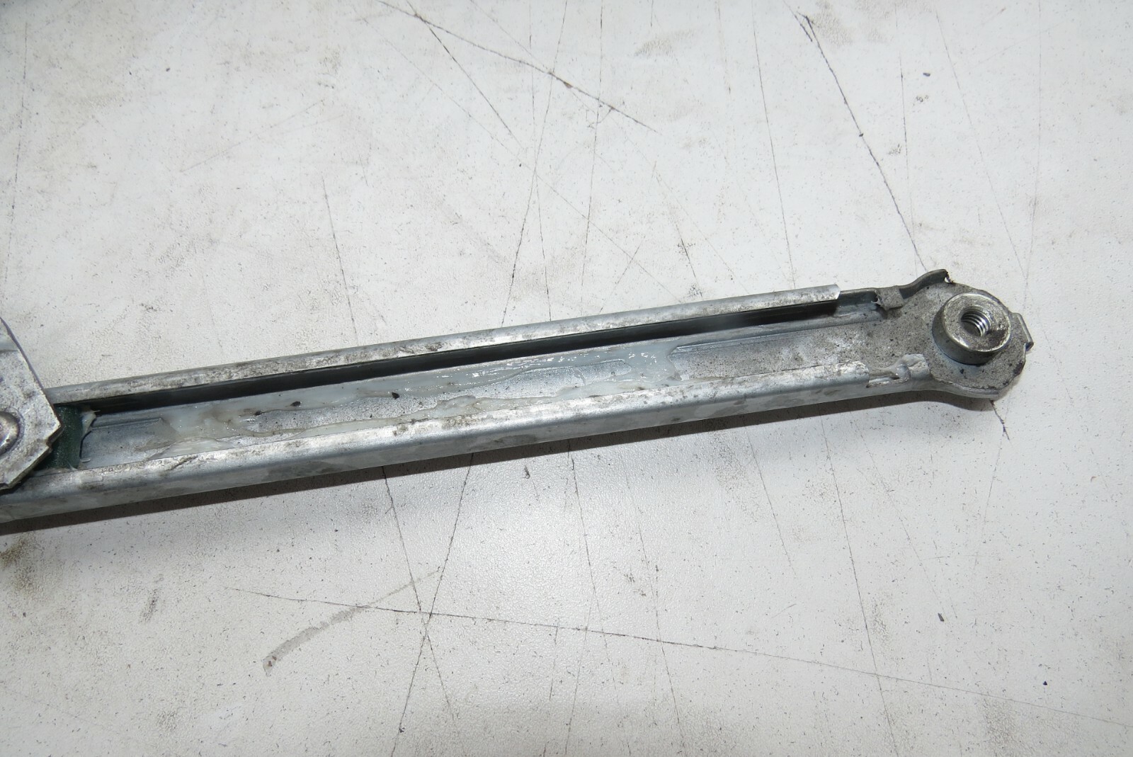Toyota Sienna 2016 2017 2018 2019 2020 OEM Window Regulator Rear Left - Image 8
