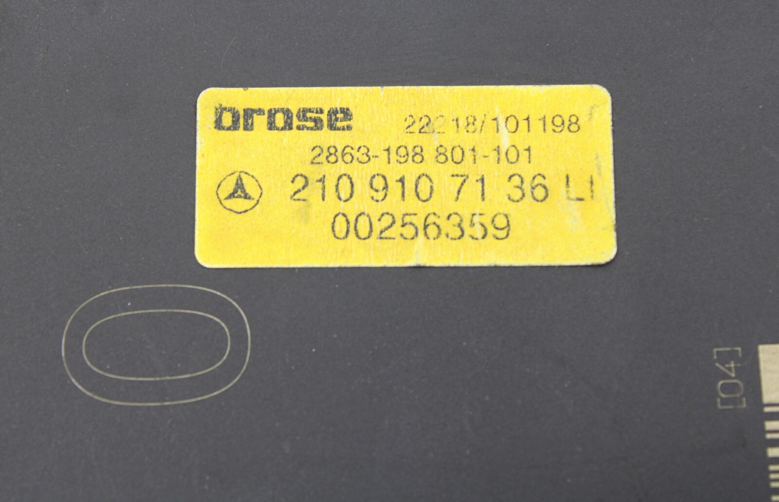 Mercedes E300 E320 E430 1998 OEM Power Seat Control Module Left Side - Image 4