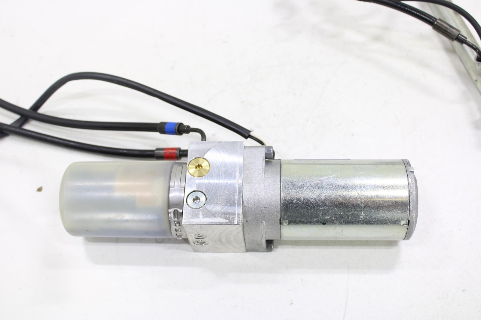 Mercedes W221 2007-2013 OEM Trunk Lid Locking Hydraulic Pull Down Pump - Image 3