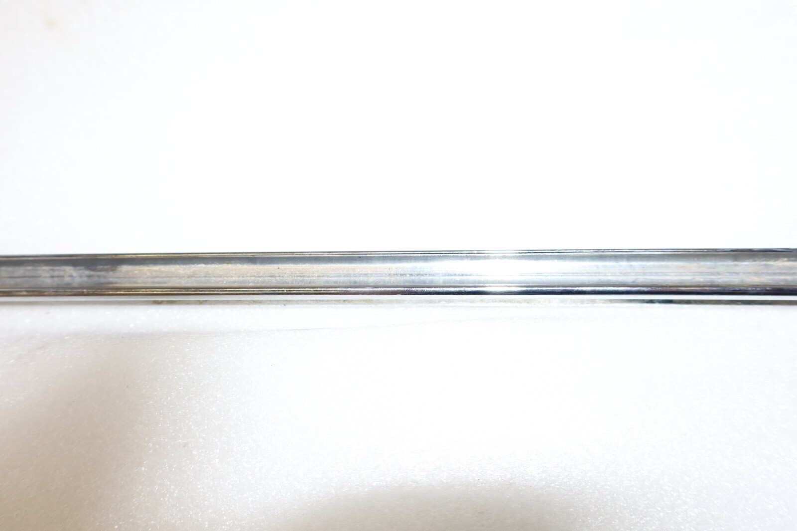 Bentley Rolls Royce 1984-1998 OEM Window Glass Chrome Trim Rear – Image 4