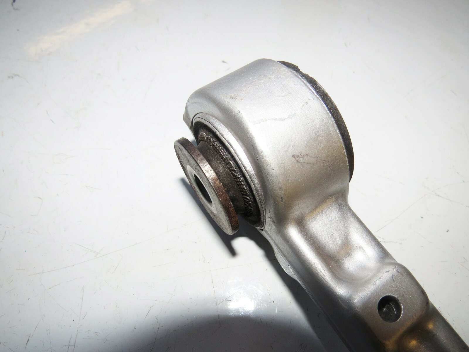 Mercedes GL320 ML350 R320 R350 R63 2006-2012 OEM Control Arm Front Left Upper - Image 6